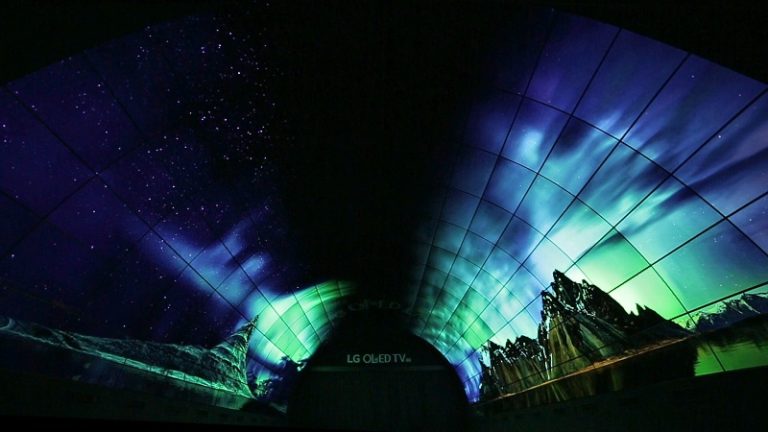 IFA 2016: LG privíta návštevníkov veľtrhu OLED tunelom s 450 miliónmi pixelov IFA 2016: LG privíta návštevníkov veľtrhu OLED tunelom s 450 miliónmi pixelov
