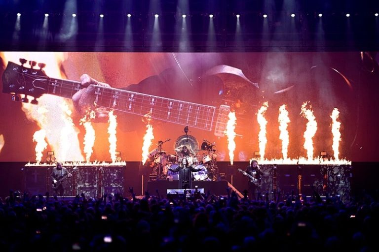 Black Sabbath: The end of the end Black Sabbath: The end of the end