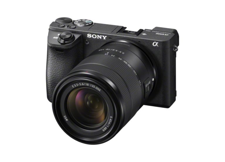 Sony rozširuje svoj rad objektívov s bajonetom E o vysoko kvalitný objektív s veľkým zväčšením APS-C 18–135 mm F3,5–5,6 Sony rozširuje svoj rad objektívov s bajonetom E o vysoko kvalitný objektív s veľkým zväčšením APS-C 18–135 mm F3,5–5,6