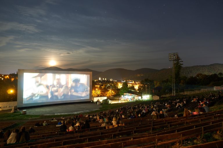 Banská Bystrica: Letné kino na amfiteátri začne 31. mája v rámci festivalu Dni tanca